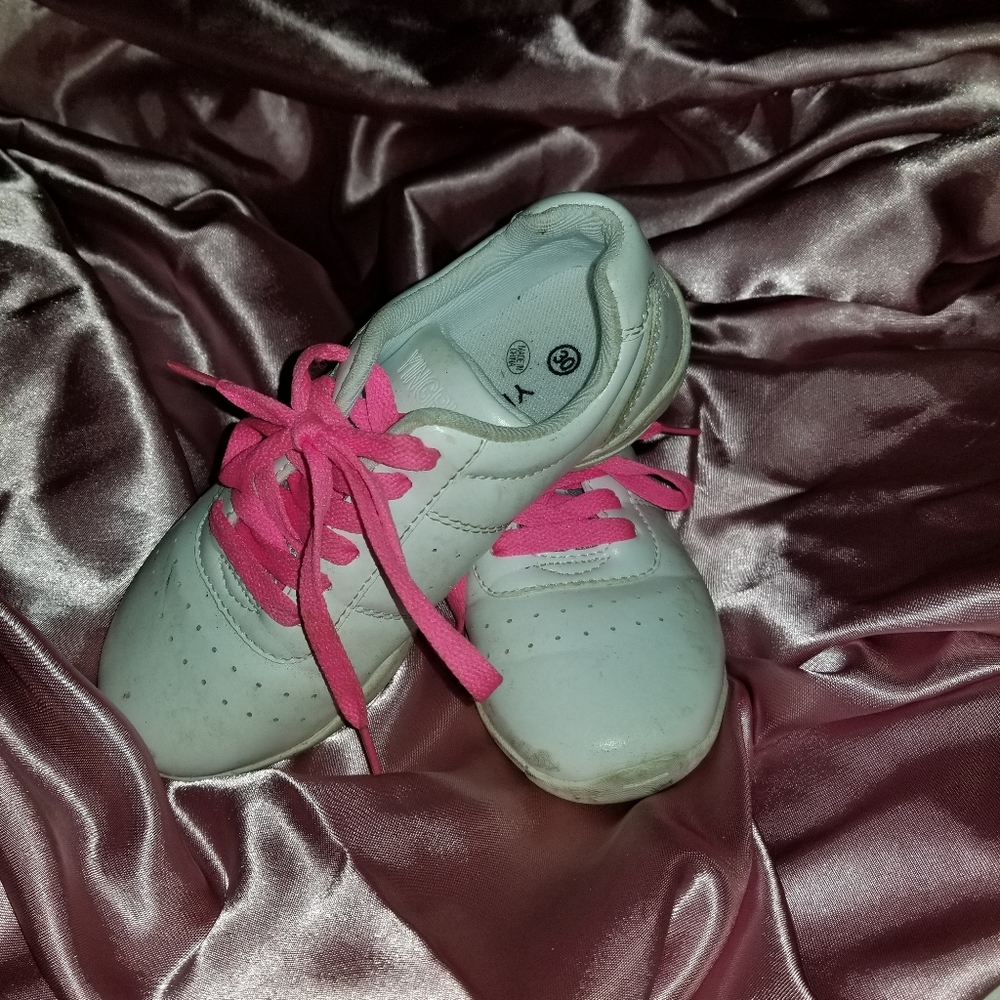 Cheerleading sneakers